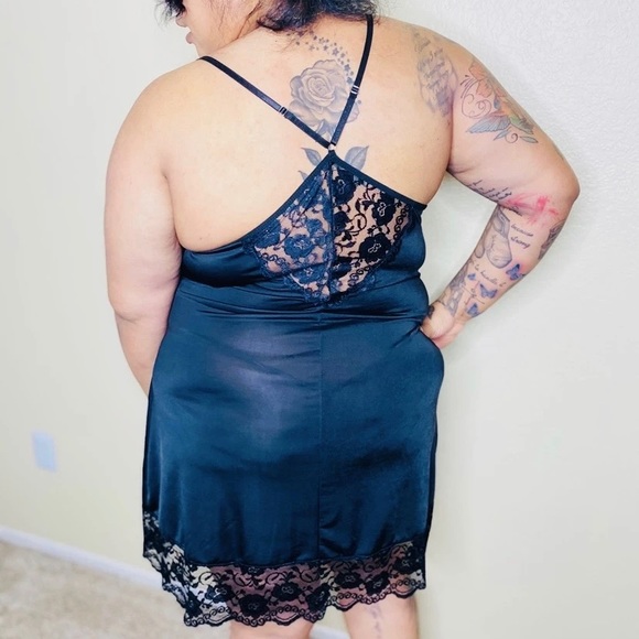 Nighty Nite Lingerie Set - Picture 3 of 3